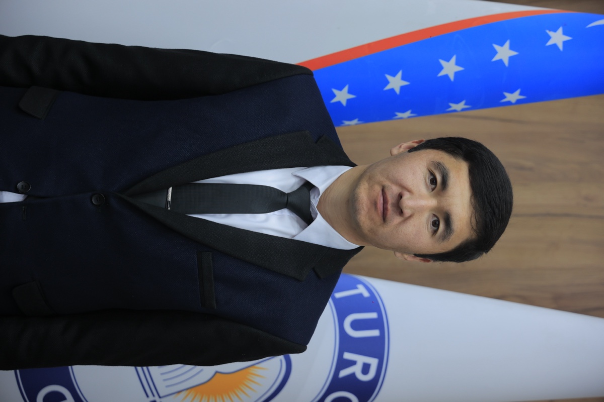 Izbosarov Elyor Turg'un o'g'li